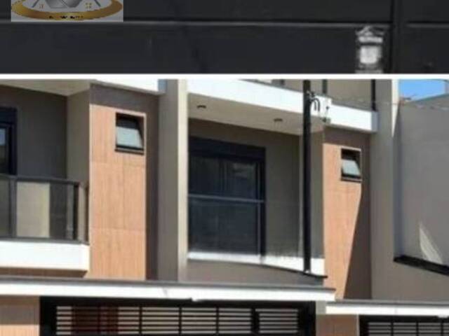 #AY130 - Casa para Venda em São Paulo - SP
