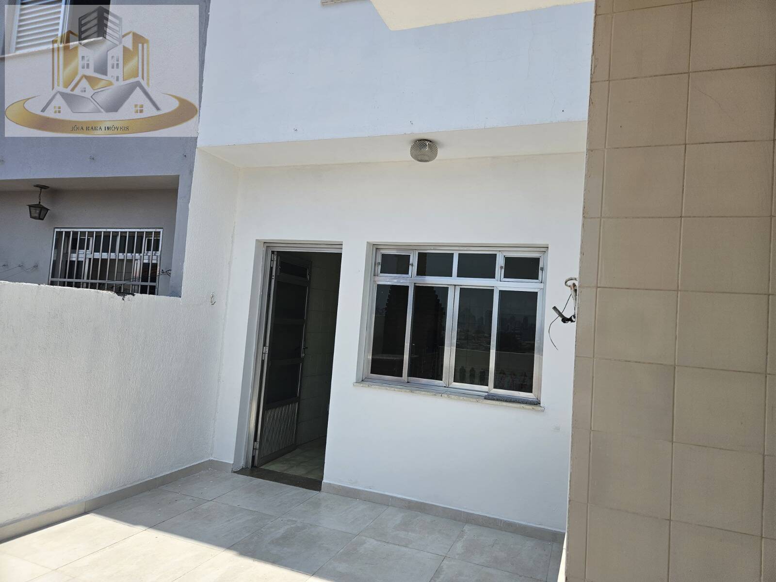 Casa à venda com 3 quartos, 120m² - Foto 7