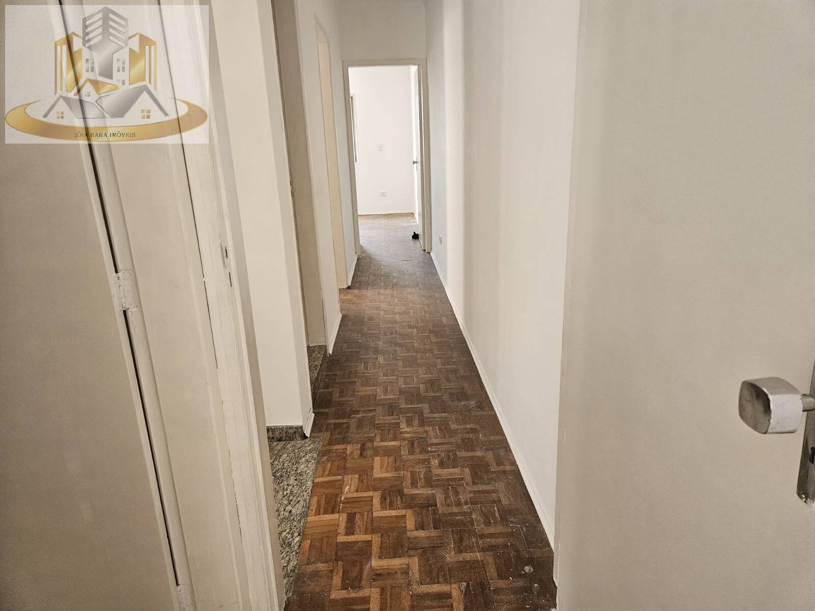 Casa à venda com 3 quartos, 120m² - Foto 32