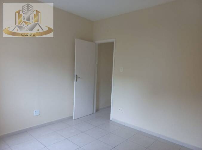 Casa à venda com 2 quartos, 120m² - Foto 14