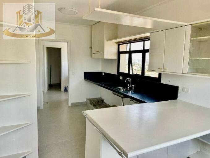 Apartamento à venda com 3 quartos, 197m² - Foto 9