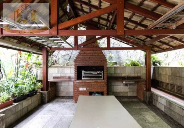 Apartamento à venda com 3 quartos, 197m² - Foto 19