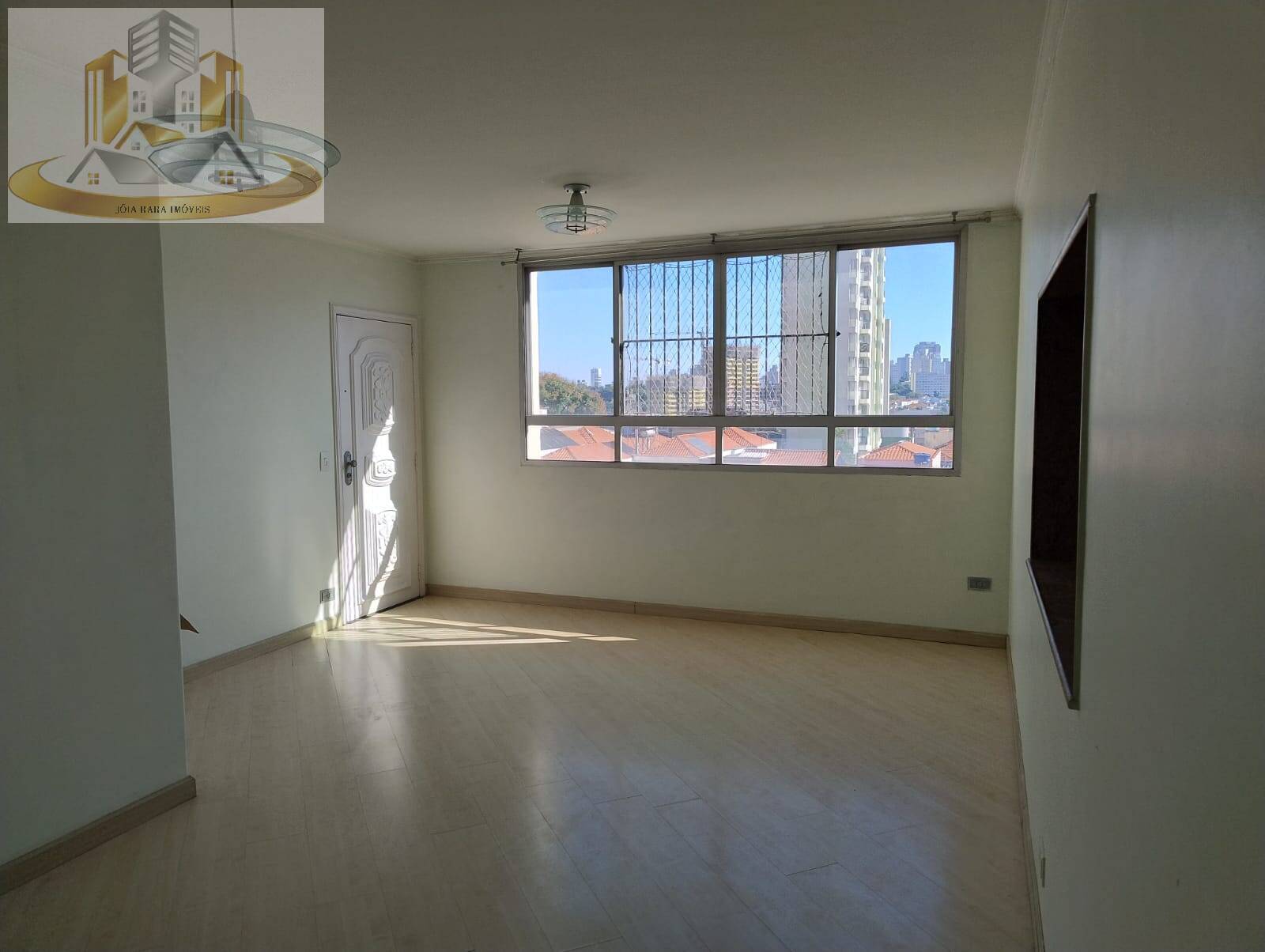 Apartamento à venda com 3 quartos, 110m² - Foto 4
