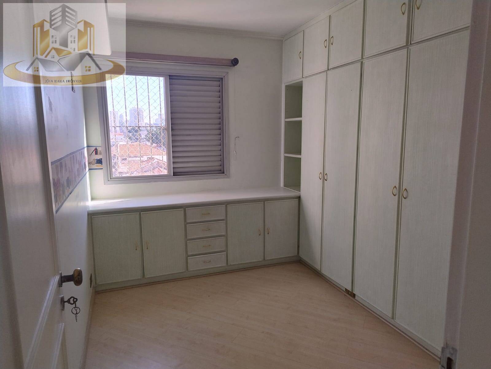 Apartamento à venda com 3 quartos, 110m² - Foto 7