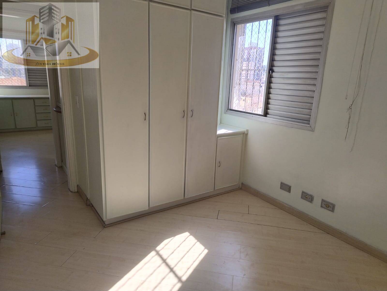 Apartamento à venda com 3 quartos, 110m² - Foto 9