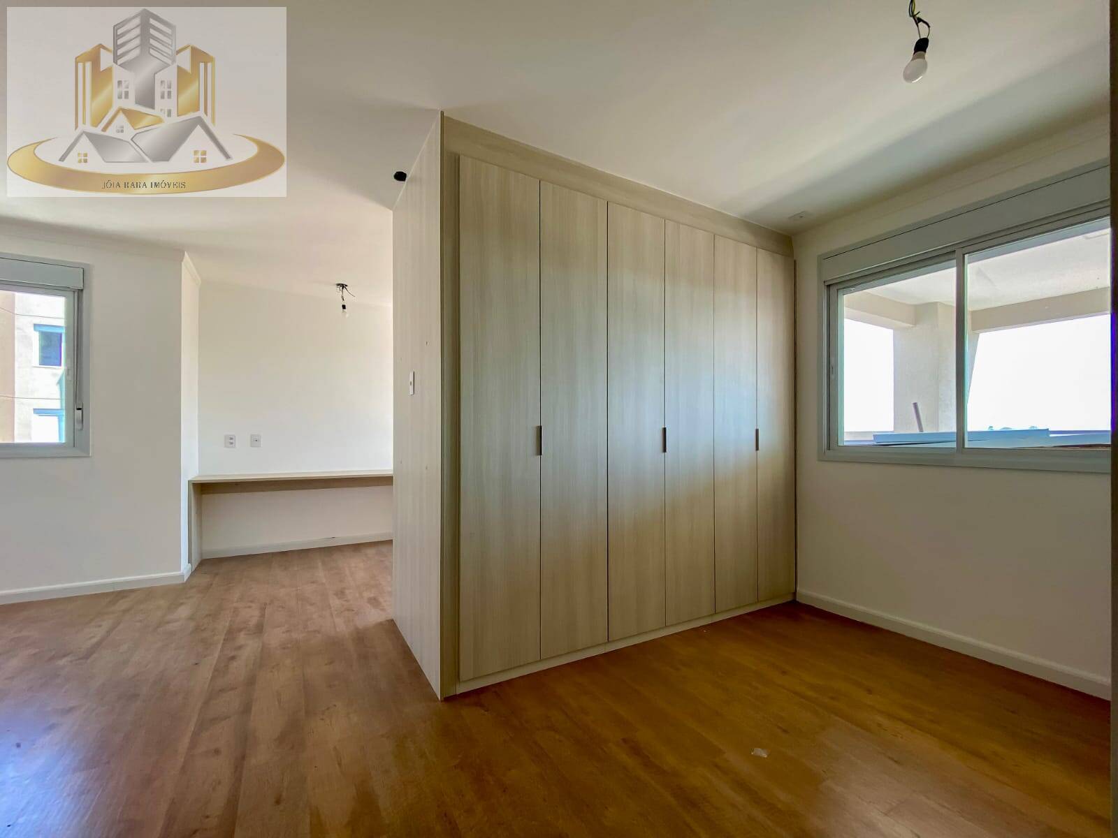 Apartamento à venda com 4 quartos, 215m² - Foto 15