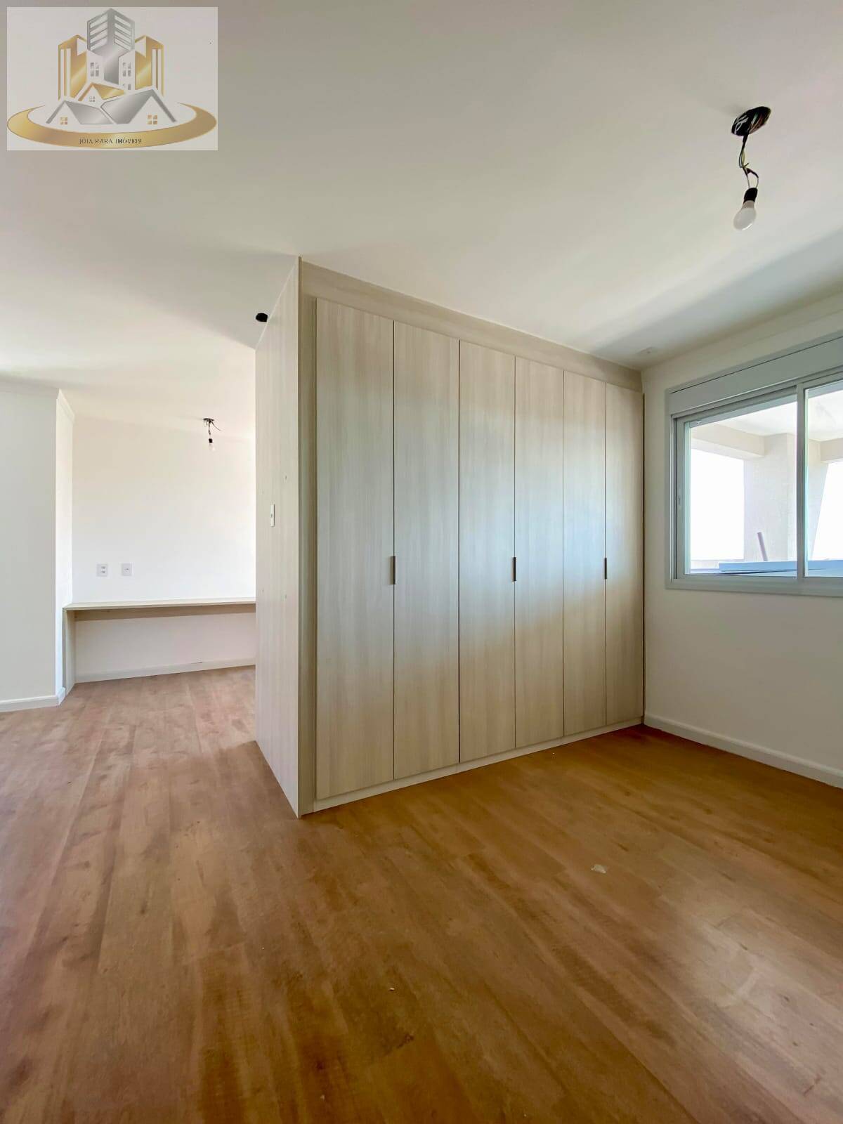 Apartamento à venda com 4 quartos, 215m² - Foto 13