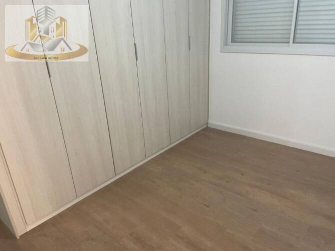Apartamento à venda com 4 quartos, 215m² - Foto 18