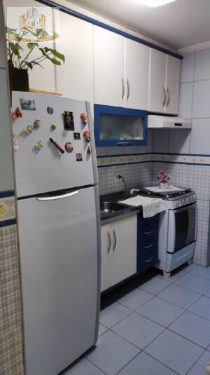 Apartamento à venda com 3 quartos, 64m² - Foto 4