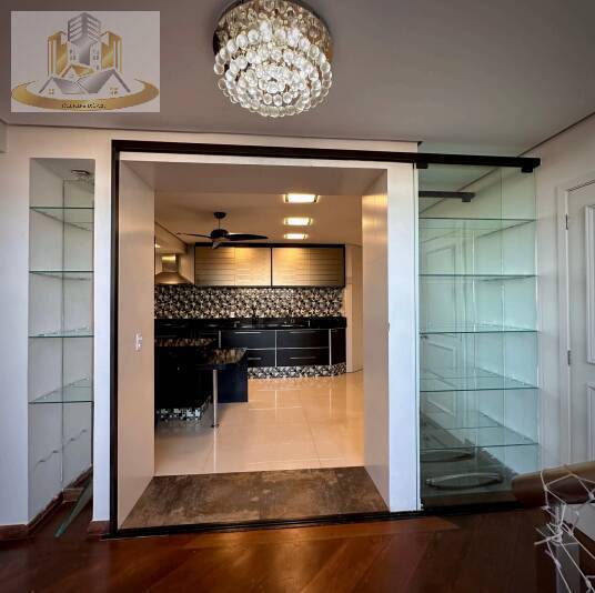 Apartamento à venda com 4 quartos, 217m² - Foto 8