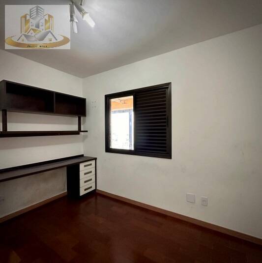 Apartamento à venda com 4 quartos, 217m² - Foto 22