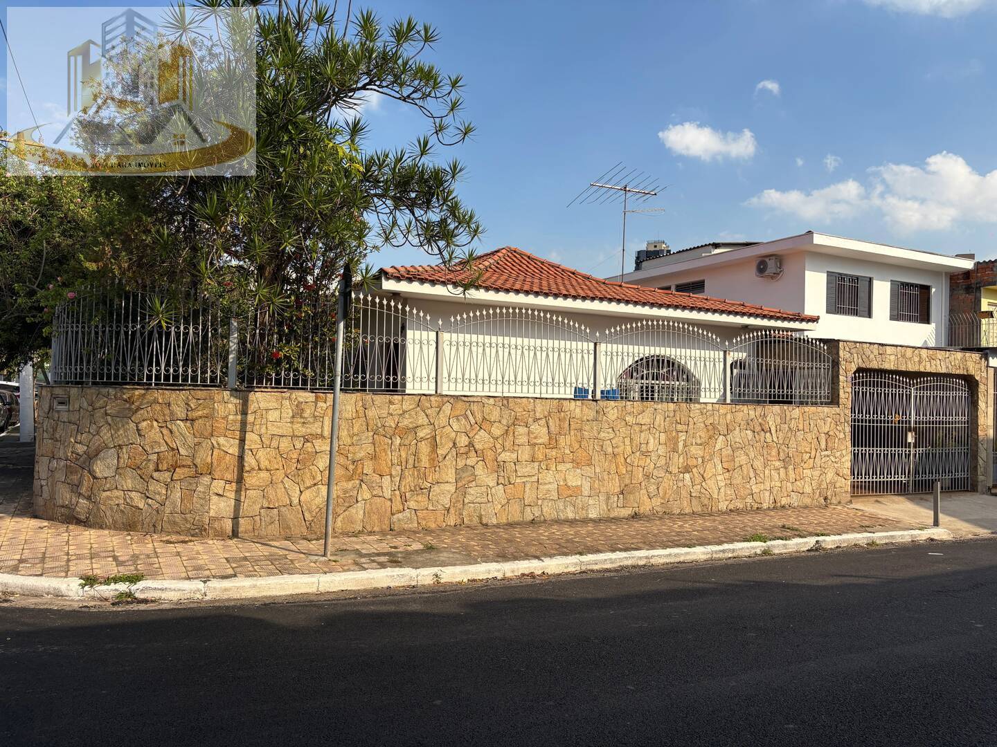 Casa, 3 quartos, 233 m² - Foto 34