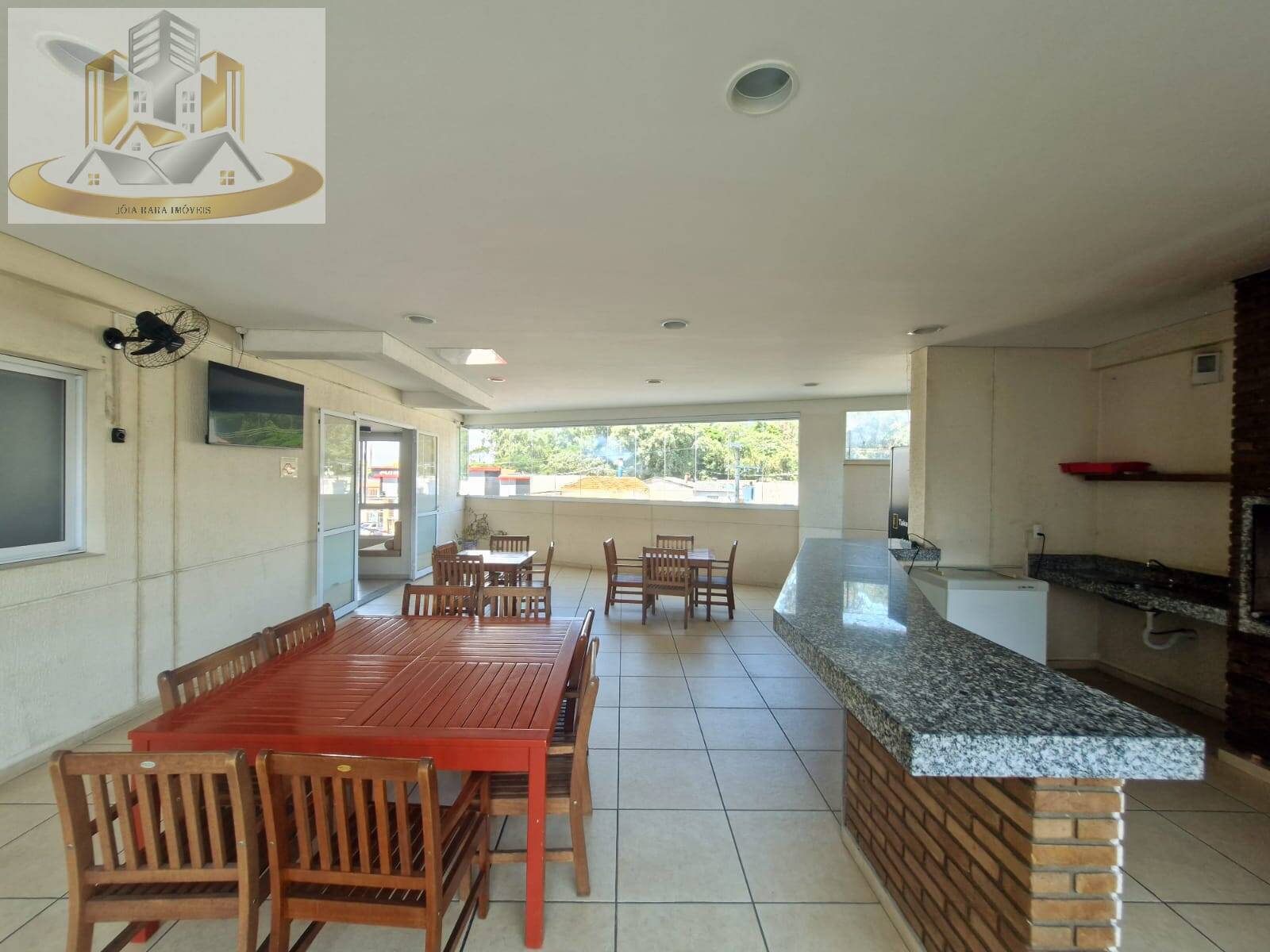 Apartamento à venda com 2 quartos, 45m² - Foto 47