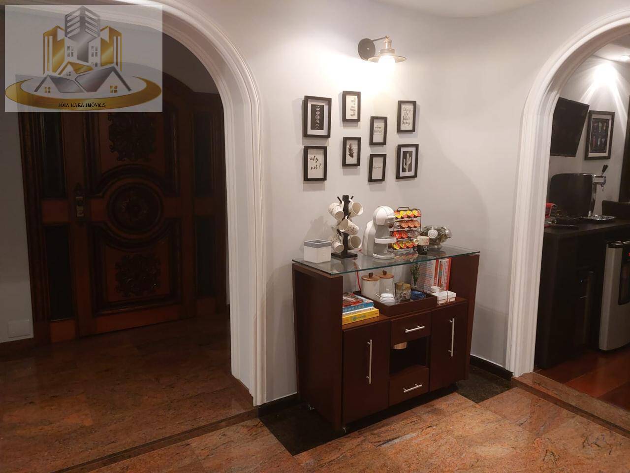 Apartamento à venda com 3 quartos, 190m² - Foto 12