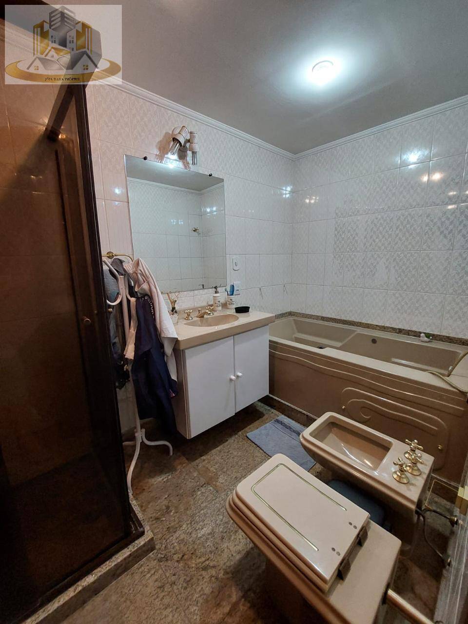 Apartamento à venda com 3 quartos, 190m² - Foto 17