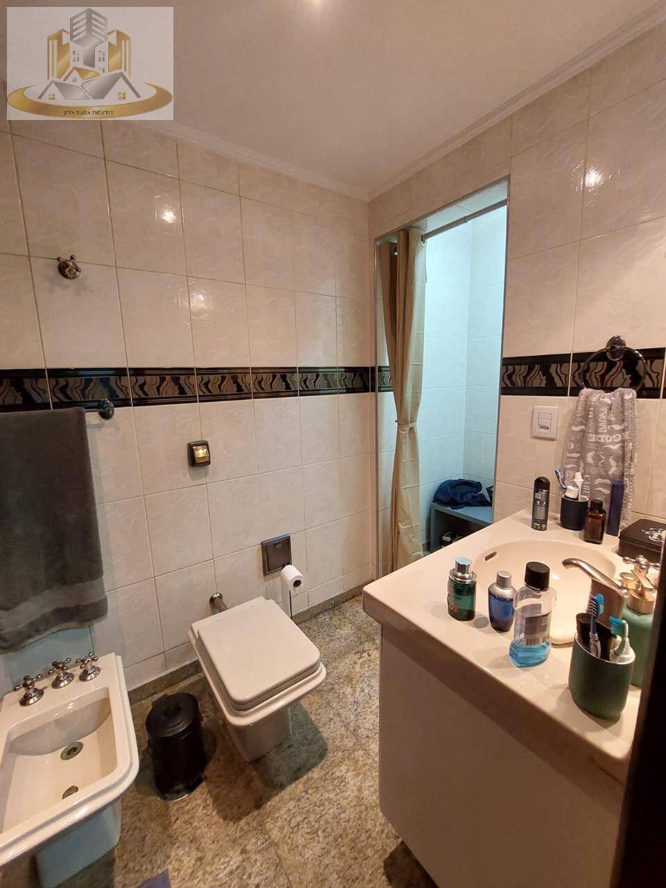 Apartamento à venda com 3 quartos, 190m² - Foto 19