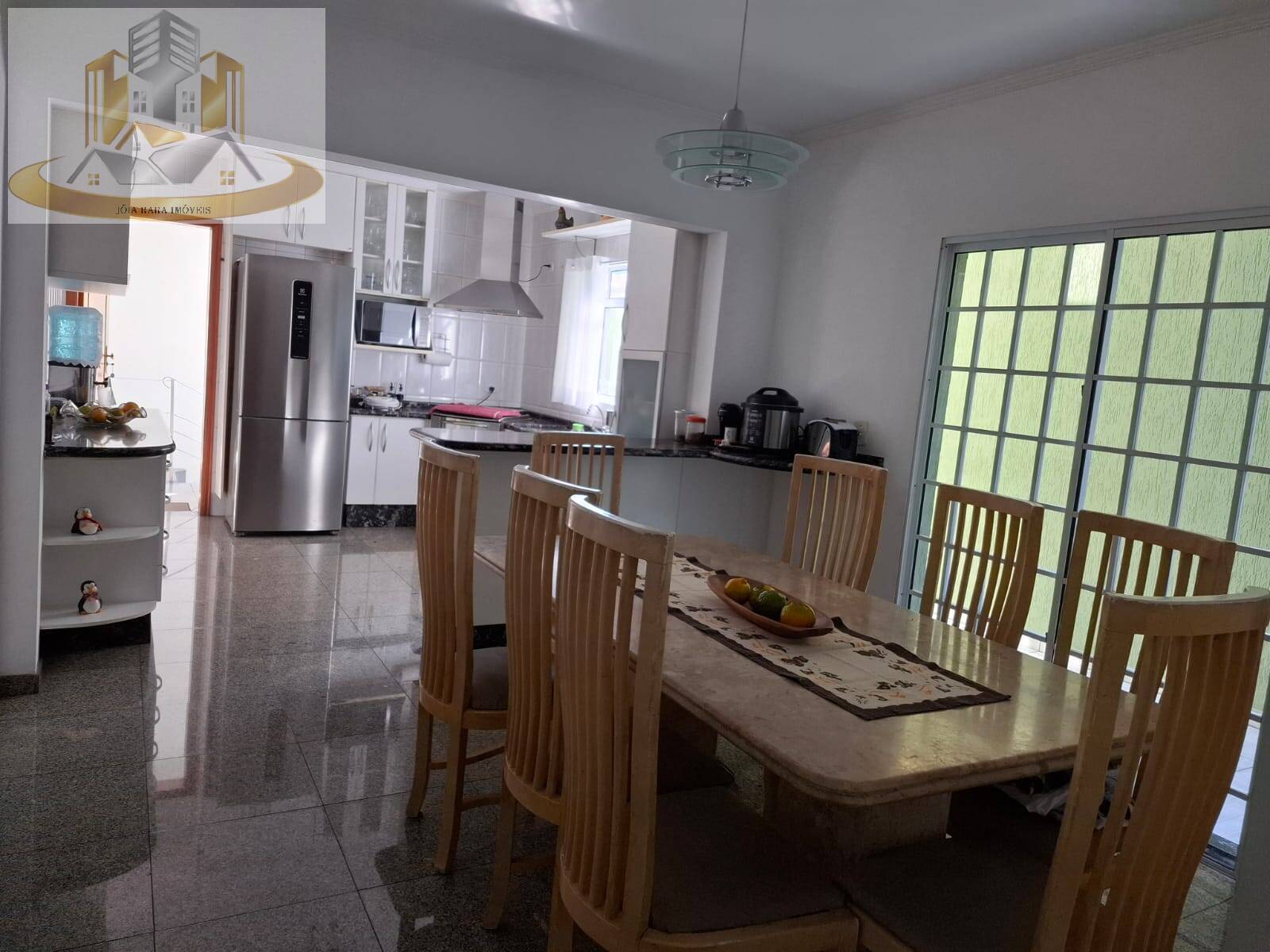 Sobrado, 3 quartos, 216 m² - Foto 3